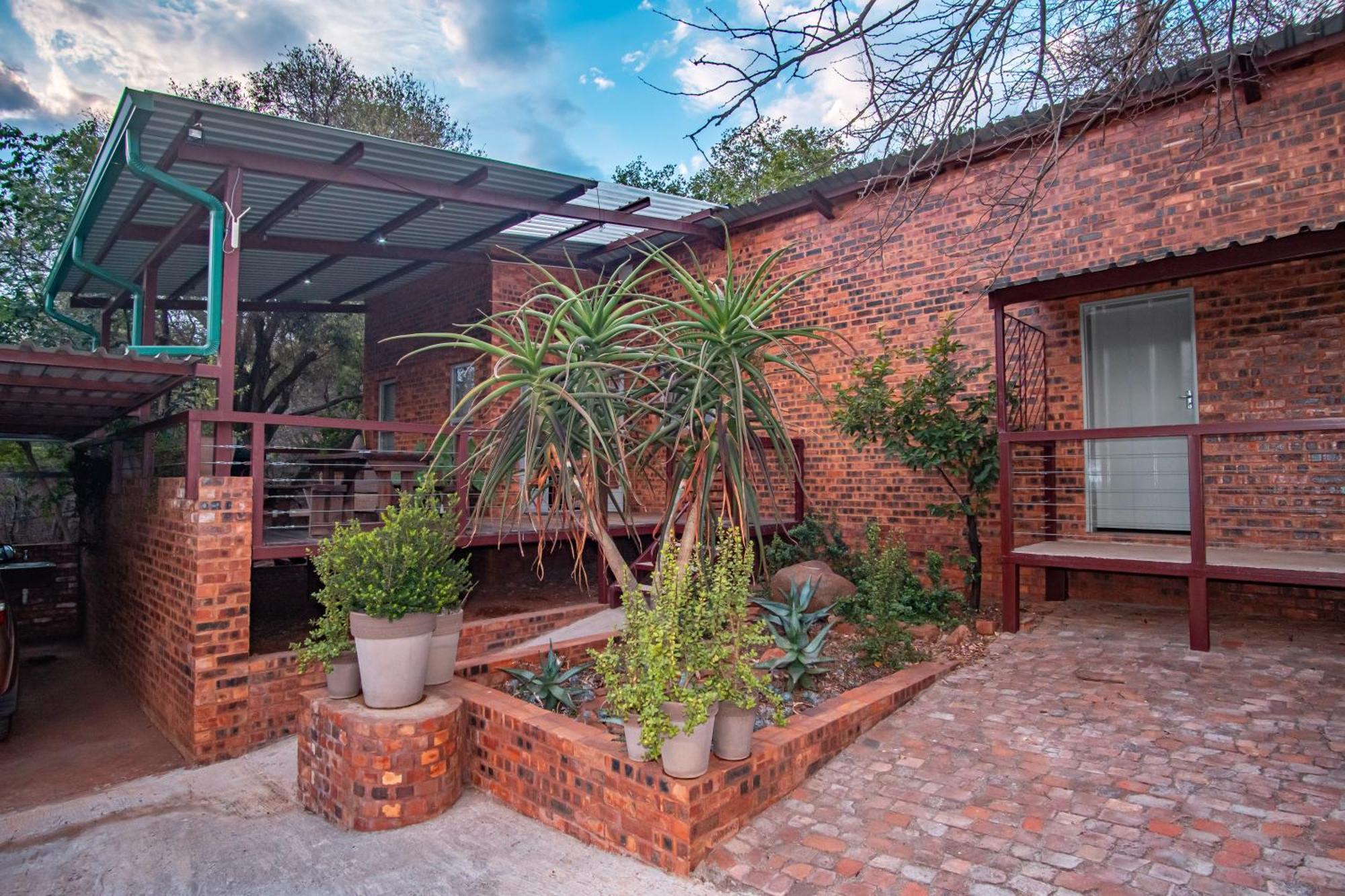 Bushbaby Cottage In Hartbeespoort Pretoria Exterior photo